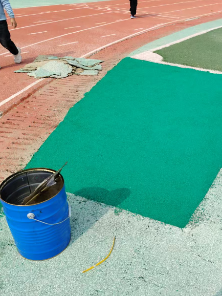 渝北球场翻新修补改造专项服务介绍